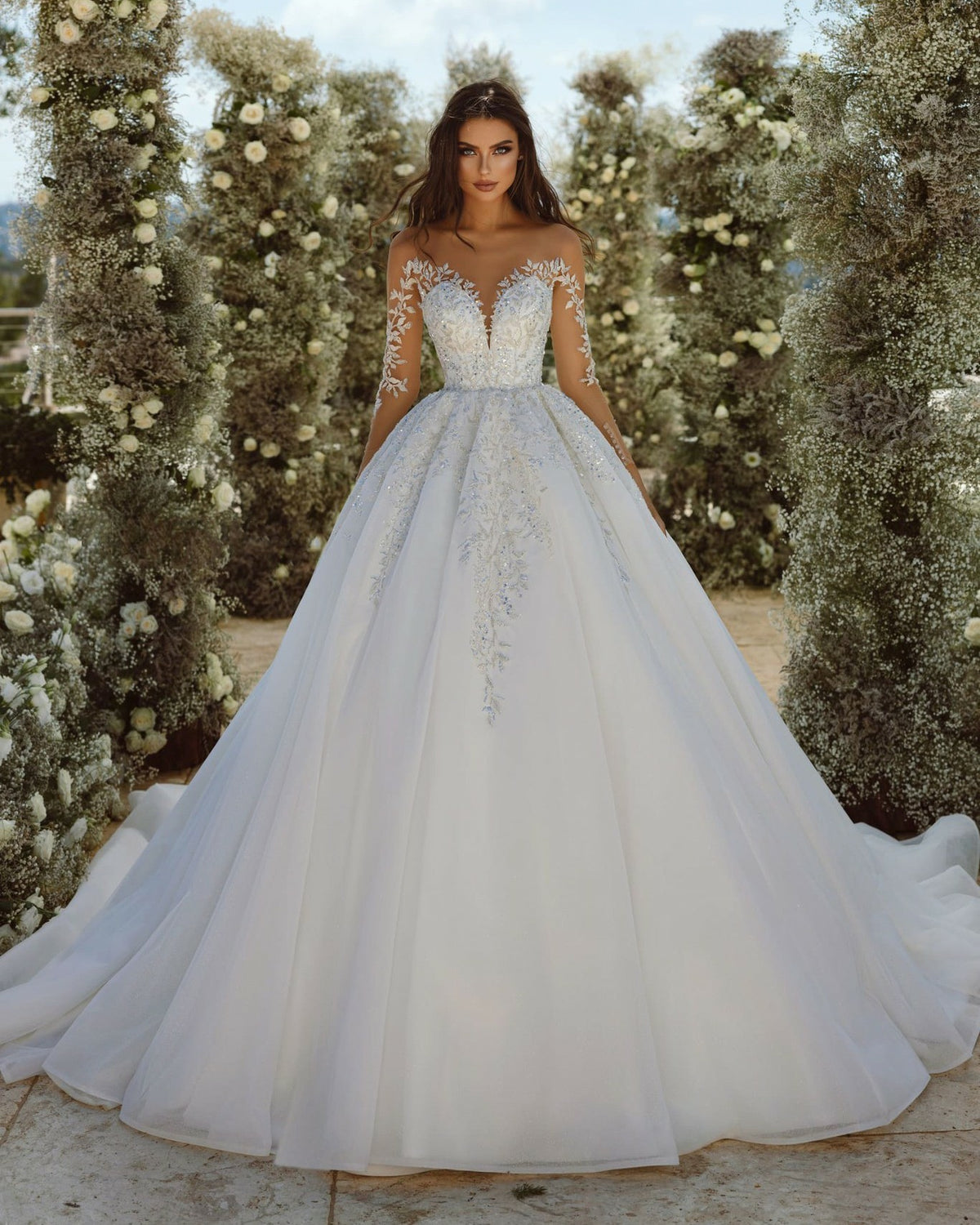 Luxury Wedding Dresses Illusion Lace Applique Wedding Gown Long Sleeve V Neck Backless Corset Bride Dress