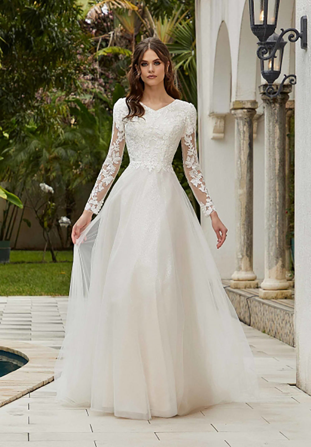 Elegant Long Sleeve Lace Wedding Dress with Illusion Tulle Bridal Gown 2025 Ms2505271