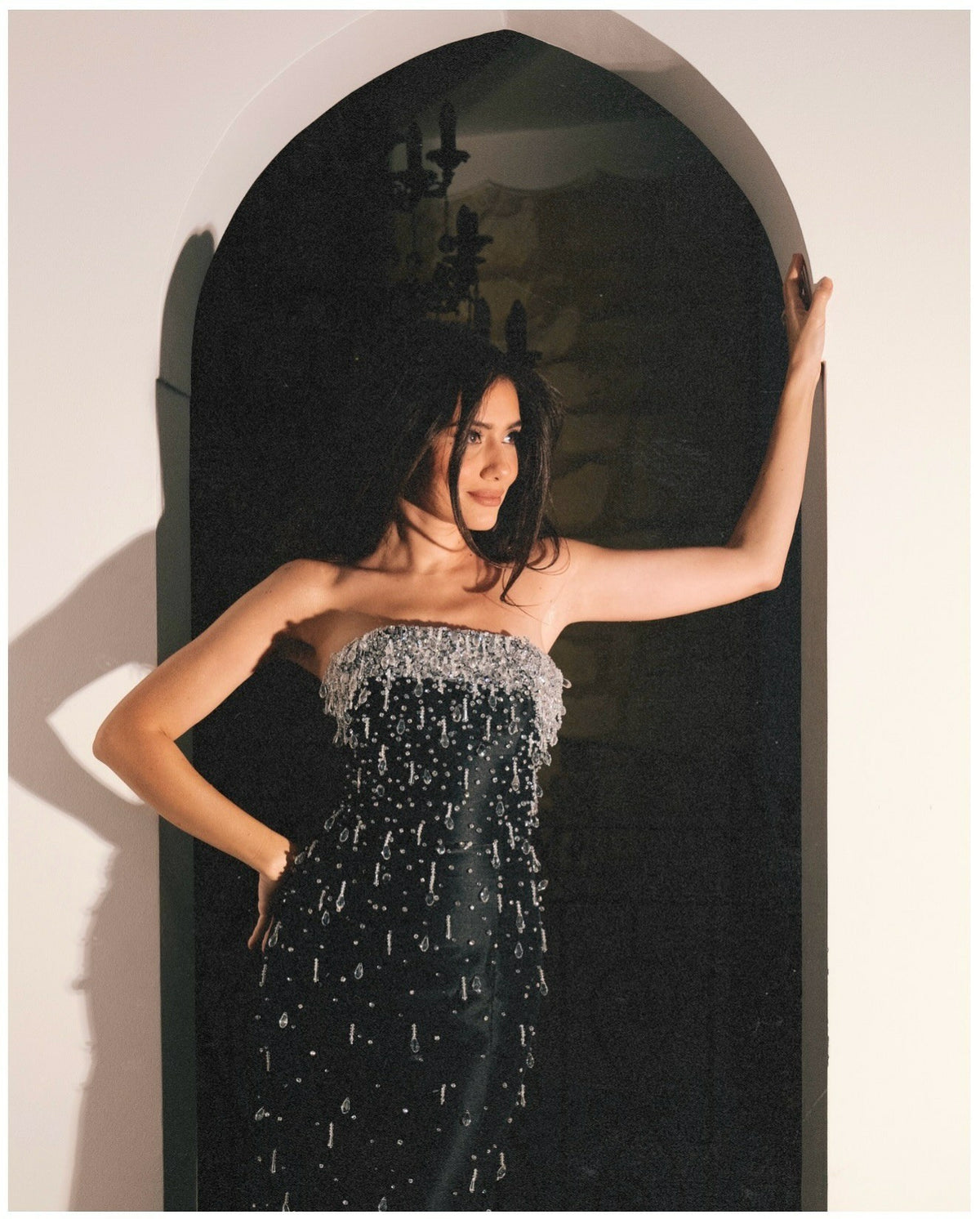 Vestido de Baile Preto Sereia com Cristais e Bordados, Sem Alças, Vestido Formal para Festa, Vestido de Celebridade para Gala