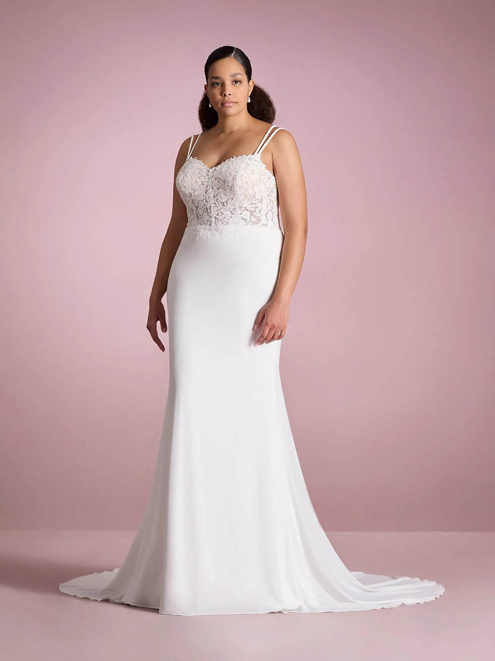 Robes de mariée à manches longues pour mariée Robes de mariée à col en V Robes de mariée en dentelle et tulle pour femmes avec traîne