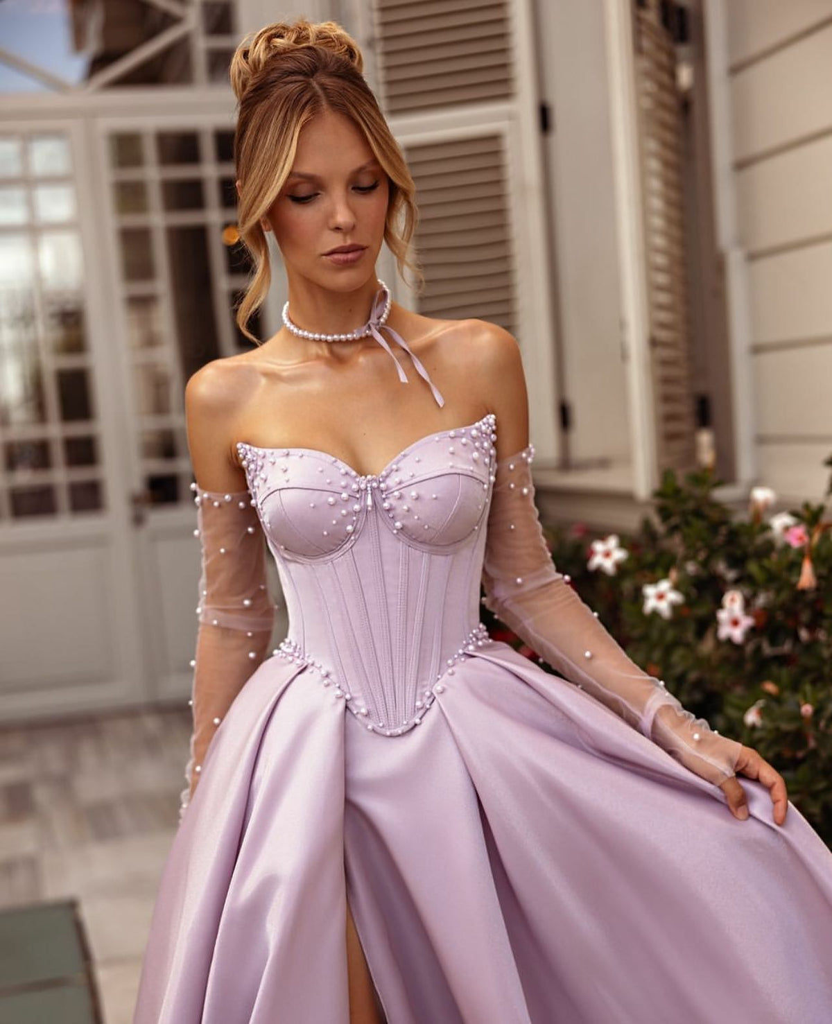 Vestido de Noite com Corpete de Pérola 2025 Vestido de Festa Lilás com Fenda Vestido de Baile Ombro a Ombro Ms2504153