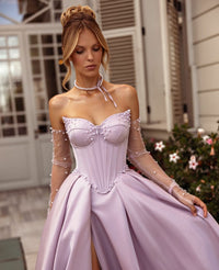 Vestido de Noite com Corpete de Pérola 2025 Vestido de Festa Lilás com Fenda Vestido de Baile Ombro a Ombro Ms2504153