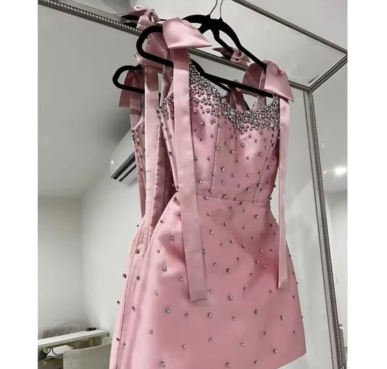 Vestido Mini com Alça de Laço Rosa Vestido de Festa com Contas de Cristal Vestido Curto de Baile com Strass 2025 Ms2504192