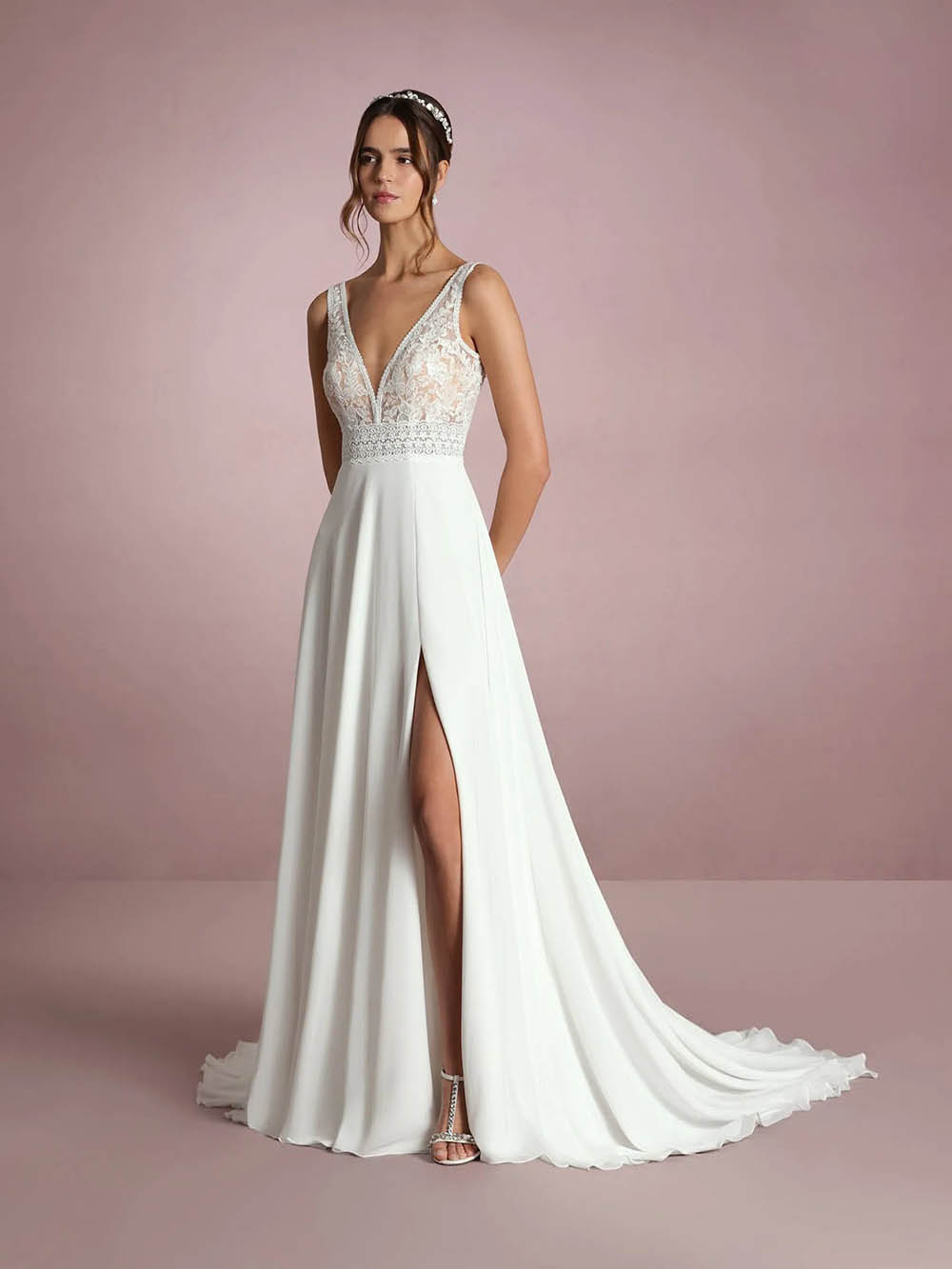 A-Line Wedding Dress V Neck Lace Chiffon High Slit Bridal Gown Ms2509252