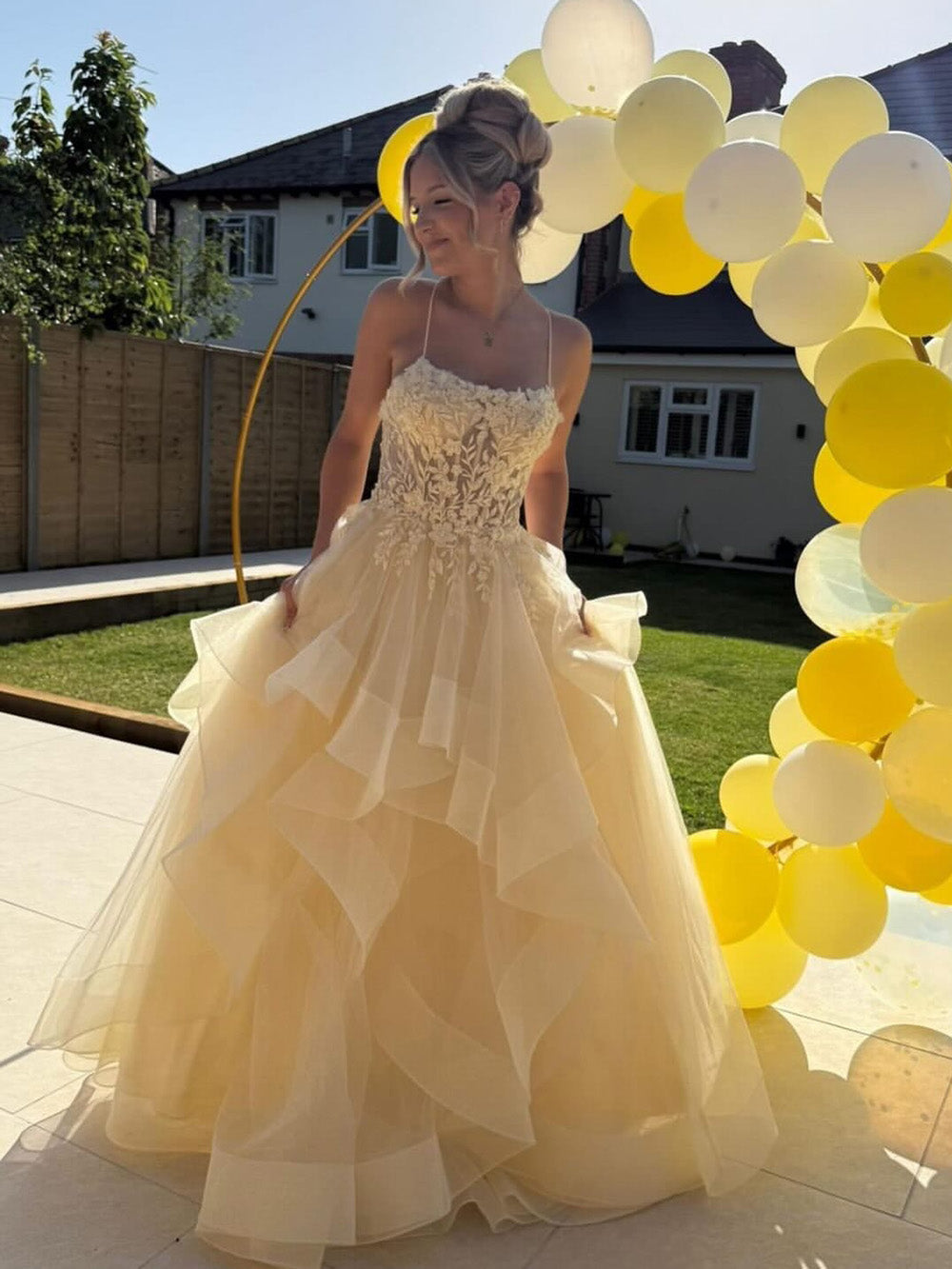Ball Gown Prom Dress Spaghetti Strap Lace Appliques Corset Layered Tulle Princess Evening Dress Ms2607181