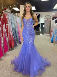 Robe de soirée longue à paillettes asymétrique avec fente et paillettes