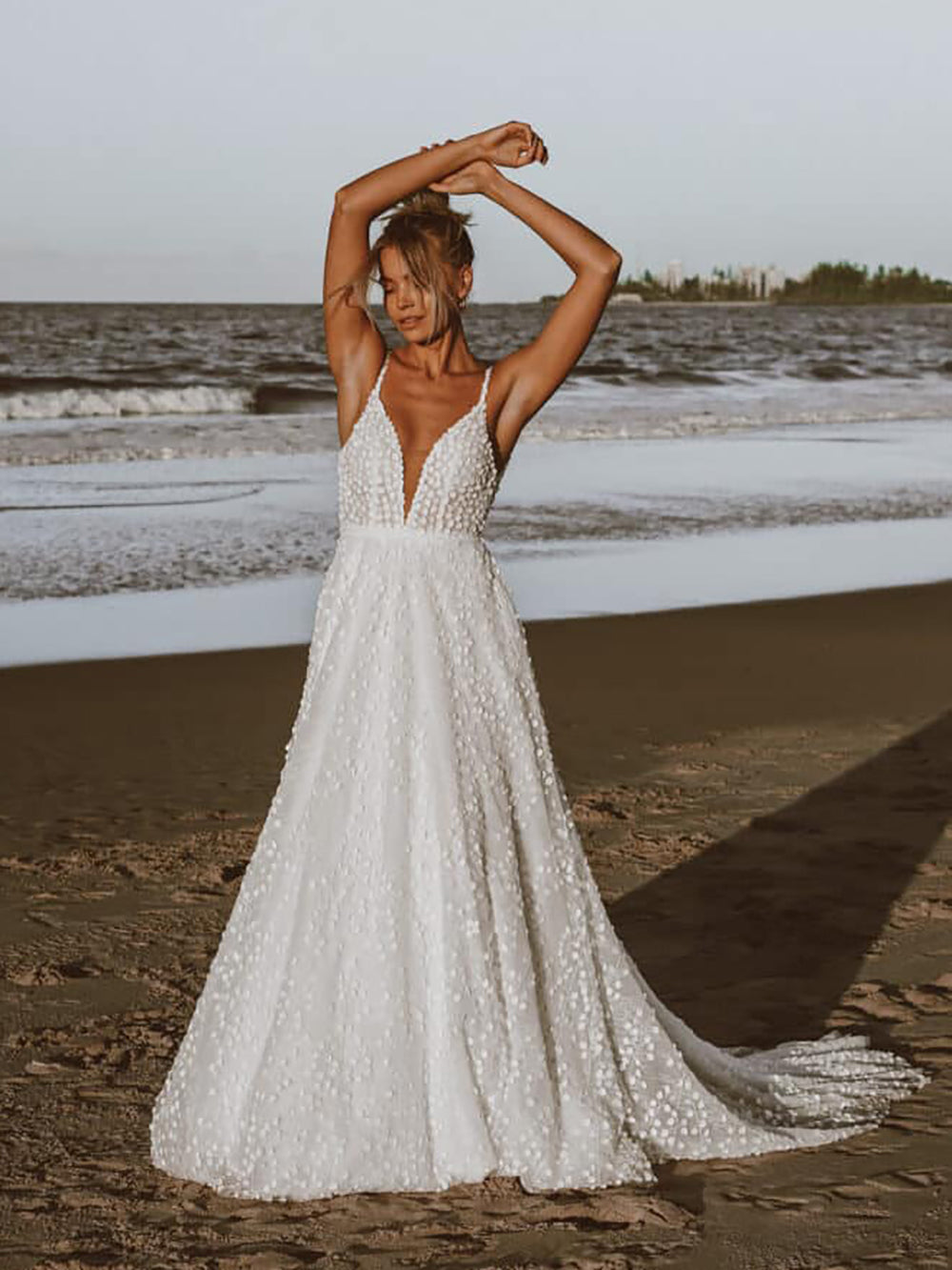 3D Lace Appliqué Bridal Dress Deep V Neck sexy A-Line Wedding Gown Beach Bride Dress Ms205106