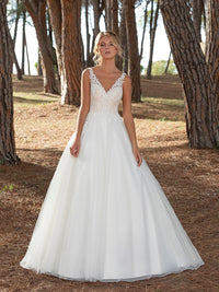 Boho A-Line Wedding Dress Sleeveless Lace Appliqué Tulle Backless Bridal Gown Ms2505241