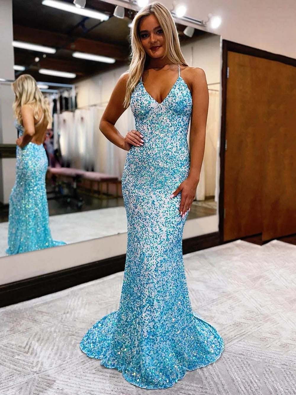 Sequin Mermaid Prom Dress V Neck and Open Back Party Gown Ms2511181