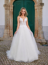 Robes de mariée à manches longues pour mariée Robes de mariée à col en V Robes de mariée en dentelle et tulle pour femmes avec traîne