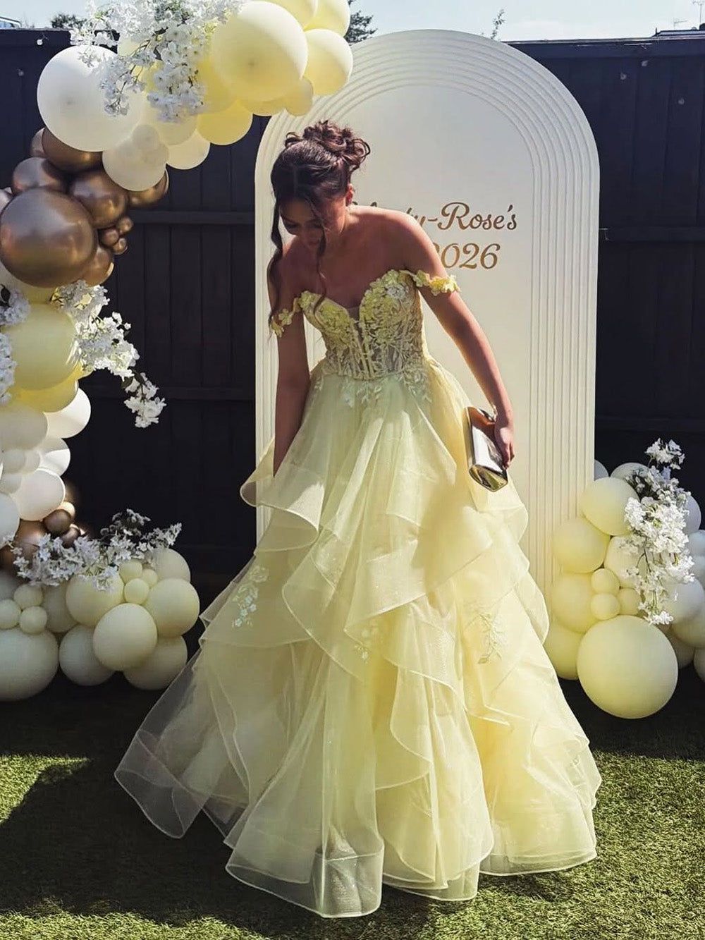 Yellow Prom Dress Off Shoulder Lace Applique Corset Ball Gown Tiered Princess Evening Dress Ms2607186