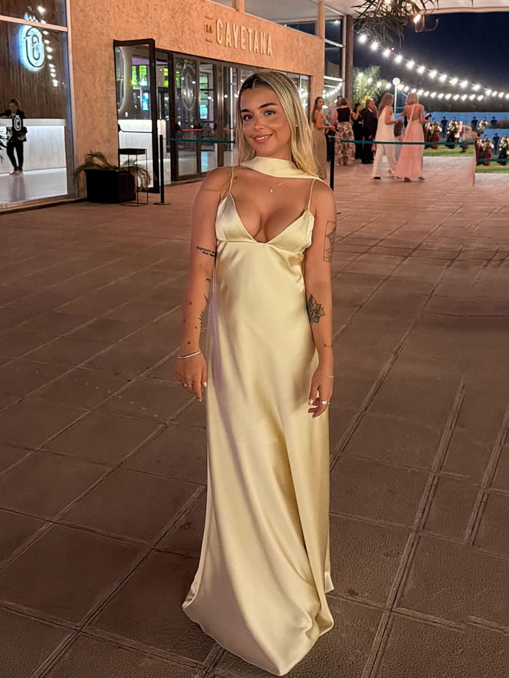 Sexy Satin Slit Evening Dress Deep V Neck Open Back Scarf Formal Prom Dress Party Gown Ms2607213