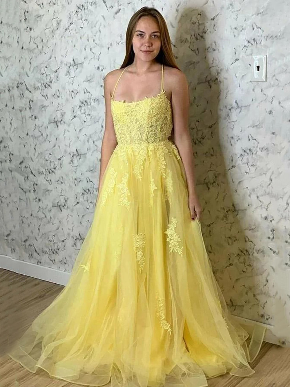 Yellow Lace Appliques Prom Dress A Line Tulle Evening Dress Spaghetti Straps Party Dress Ms262204