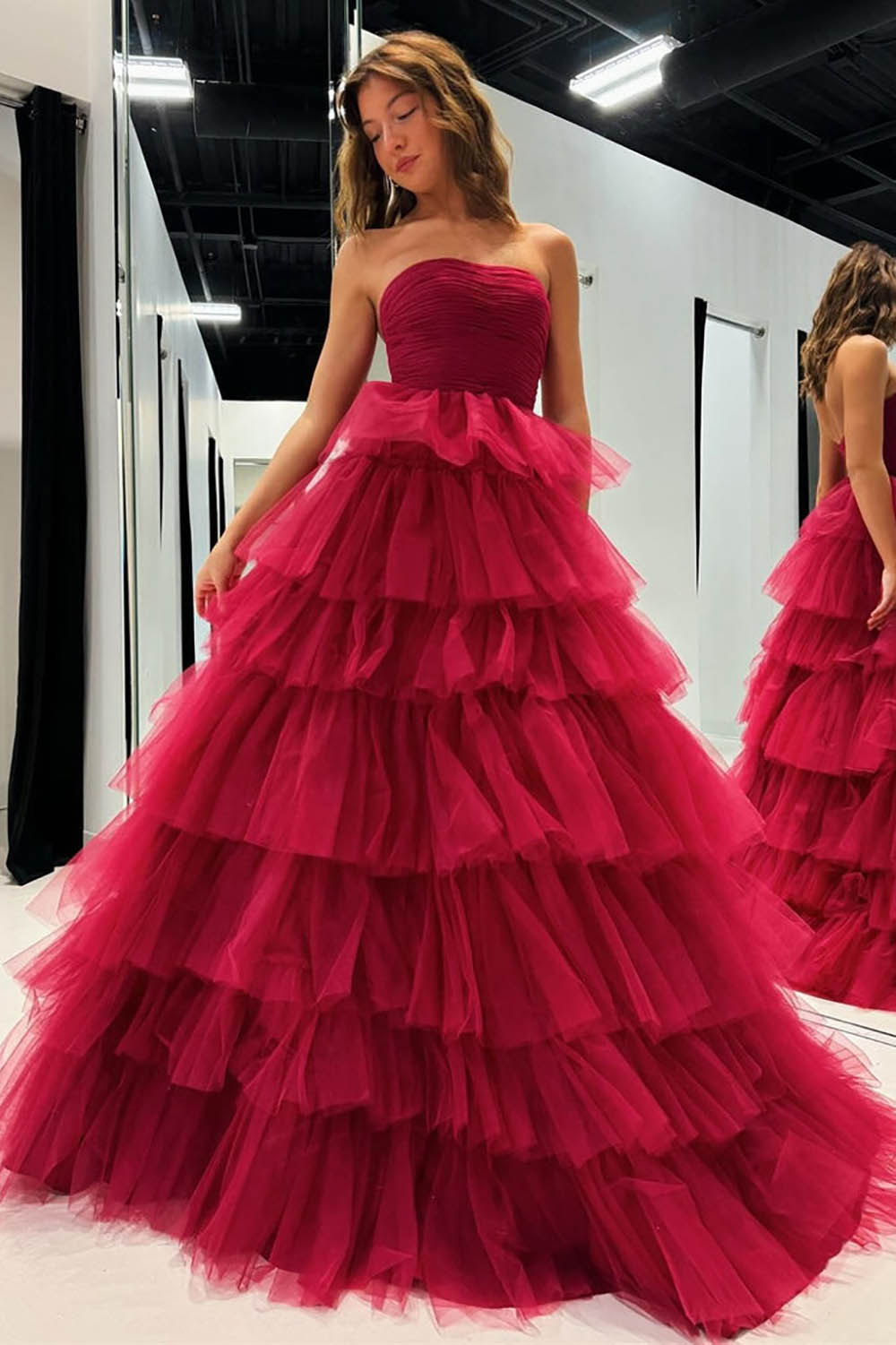Luxury Prom Dress Strapless Birthday Dress Layered Ruffles Ball Gown Formal Evening Gowns Ms2609135