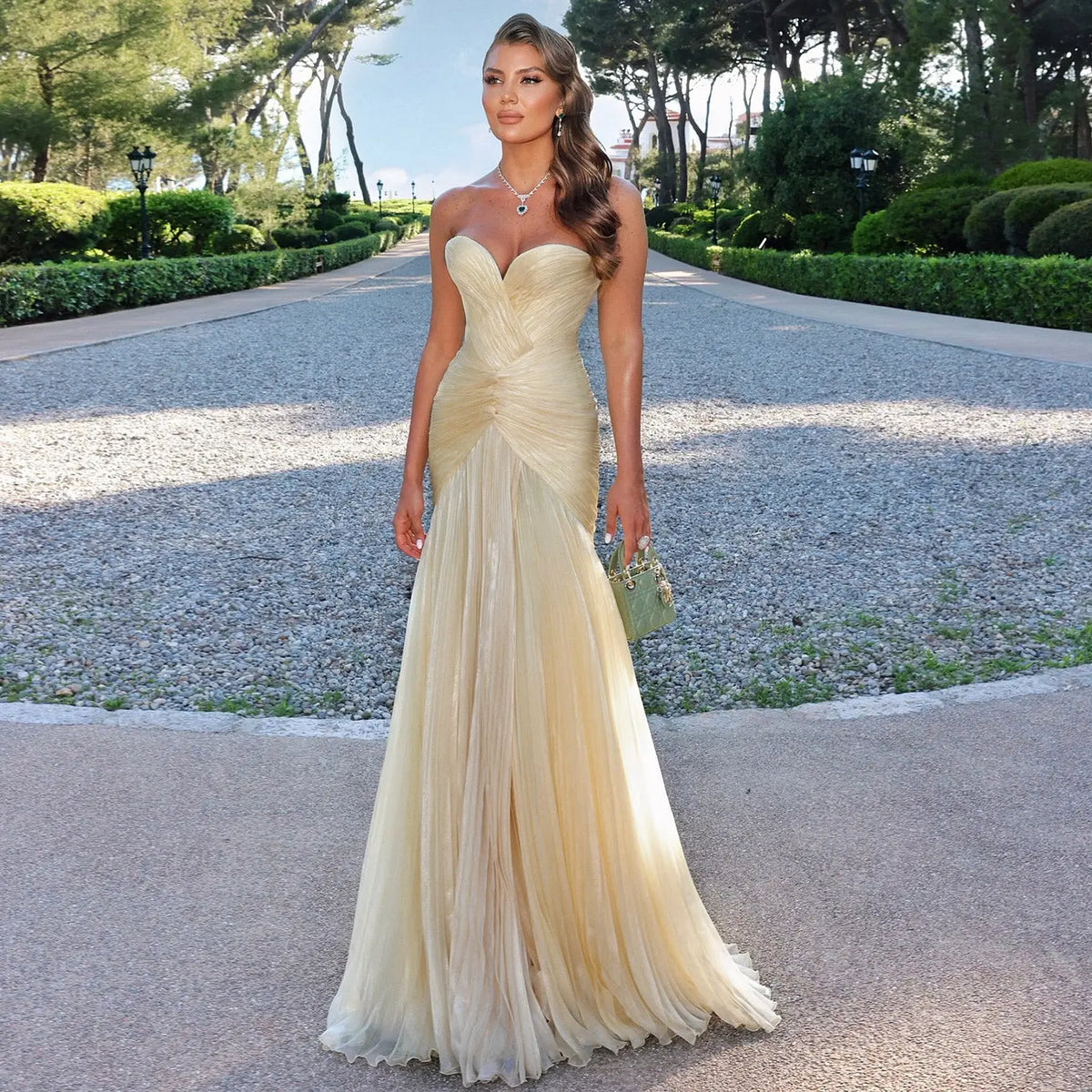 Champange Sweetheart Pleated Mermaid Formal Evening Gowns Shiny Satin Ruched Prom Dress Ms2607216