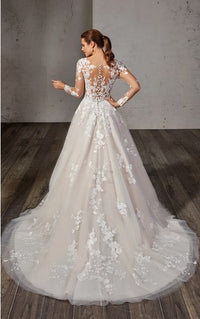 Elegant Illusion Lace Wedding Dress Long Sleeves Floral Appliqué Bride Dress Ms25052202