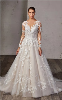 Elegant Illusion Lace Wedding Dress Long Sleeves Floral Appliqué Bride Dress Ms25052202