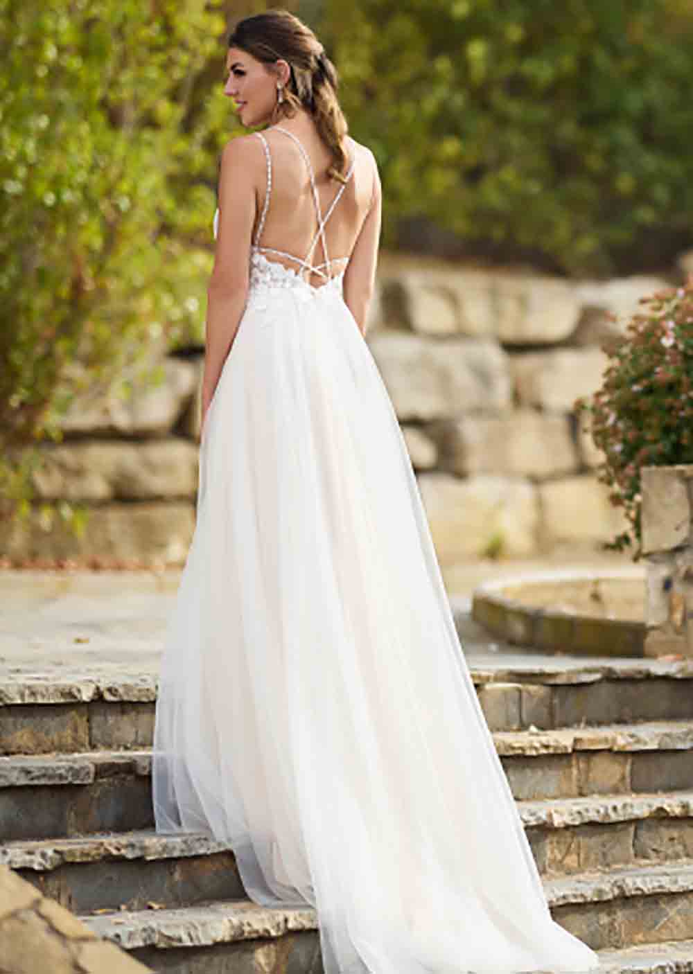 Lace Wedding Dresses V Neck Spaghetti Strap A Line Bridal Gown With Slit Ms2603067