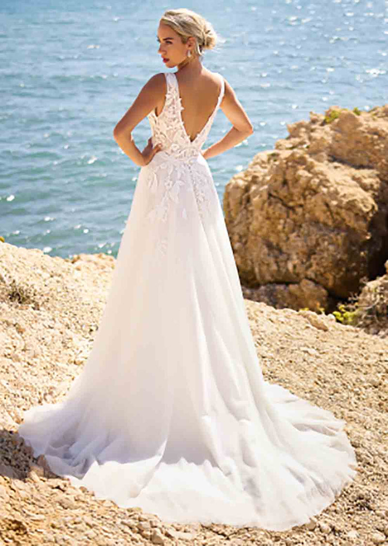 Robes de mariée à manches longues pour mariée Robes de mariée à col en V Robes de mariée en dentelle et tulle pour femmes avec traîne