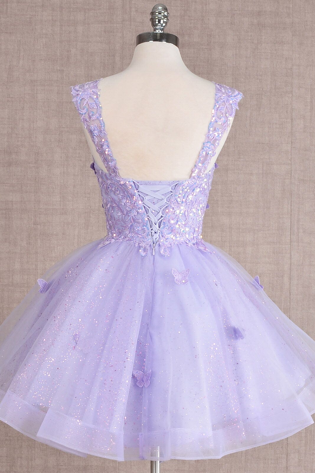 Glitzernde Pailletten-Heimkehrkleider 2024 für Teenager, schulterfrei, kurz, gestuftes Spitzen-Ballkleid, Cocktailpartykleid