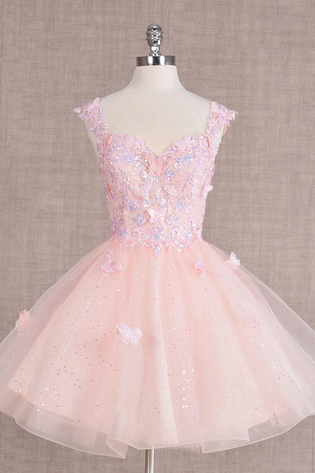 Glitzernde Pailletten-Heimkehrkleider 2024 für Teenager, schulterfrei, kurz, gestuftes Spitzen-Ballkleid, Cocktailpartykleid