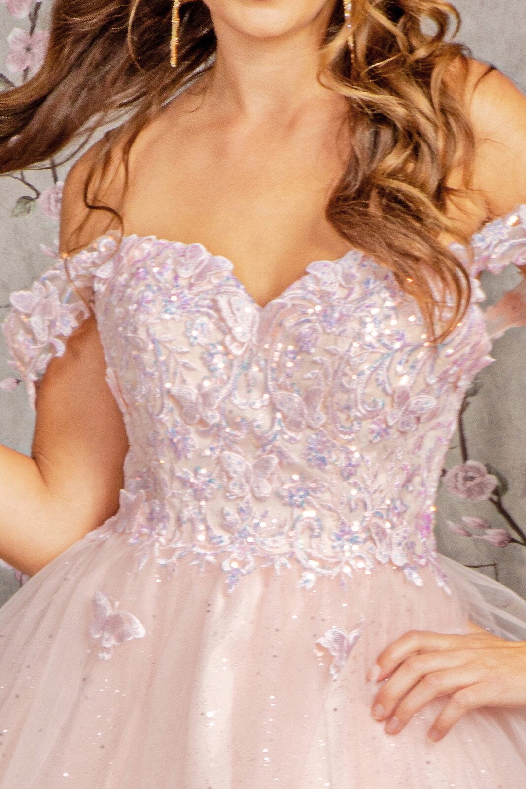Glitzernde Pailletten-Heimkehrkleider 2024 für Teenager, schulterfrei, kurz, gestuftes Spitzen-Ballkleid, Cocktailpartykleid
