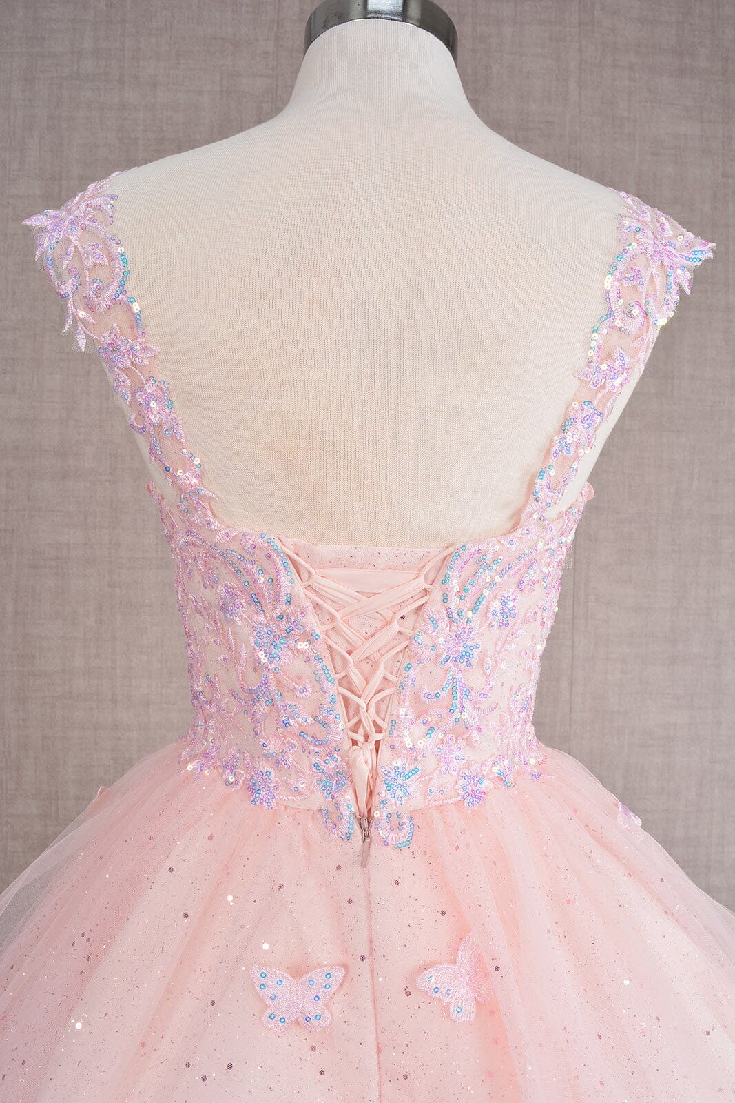 Glitzernde Pailletten-Heimkehrkleider 2024 für Teenager, schulterfrei, kurz, gestuftes Spitzen-Ballkleid, Cocktailpartykleid