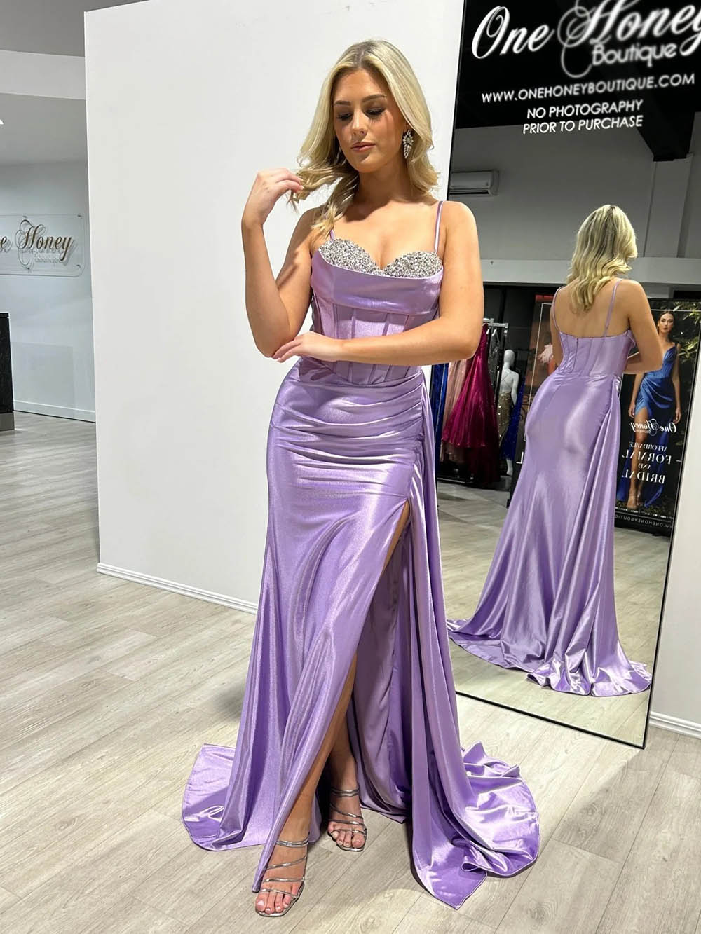 Satin Mermaid Prom Dress Crystal Sexy Slit Spaghetti Strap Formal Evening Dress Ms2601242