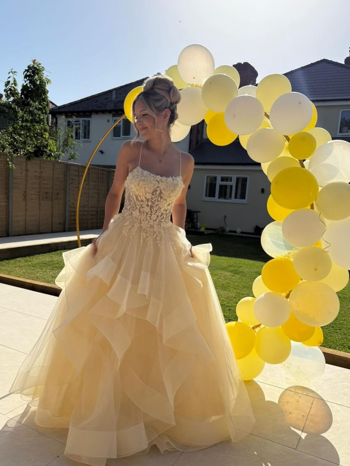 Ball Gown Prom Dress Spaghetti Strap Lace Appliques Corset Layered Tulle Princess Evening Dress Ms2607181