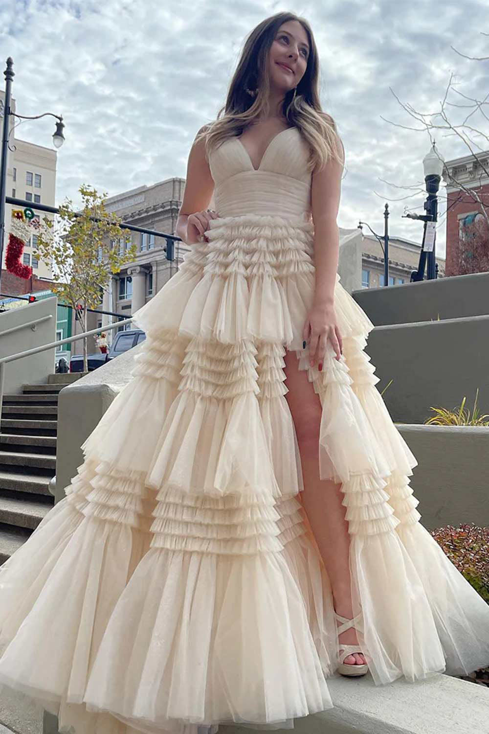 Abito da sera con spacco Ruffle, scollo a cuore, applicazioni in pizzo, corsetto, abito formale per festa di prom Ms2504114