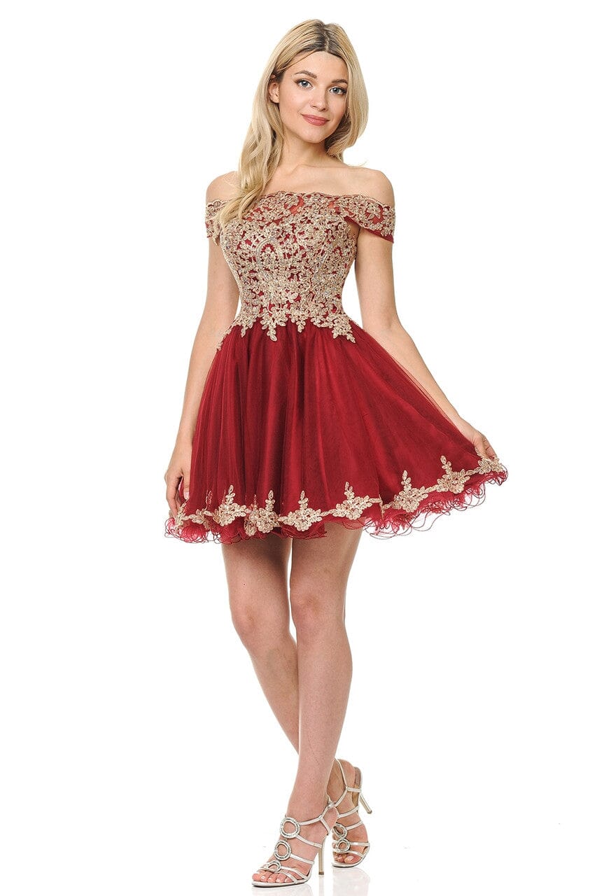 Off Shoulder Homecoming Dress Lace Appliques Beaded Short A Line Tulle Cocktail Dress Ms2610102
