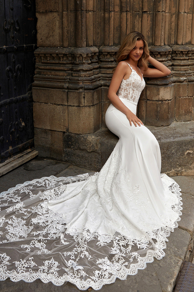 Mermaid Wedding Dresses Lace Applique Spaghetti Strap Bridal Dress Ms26030110