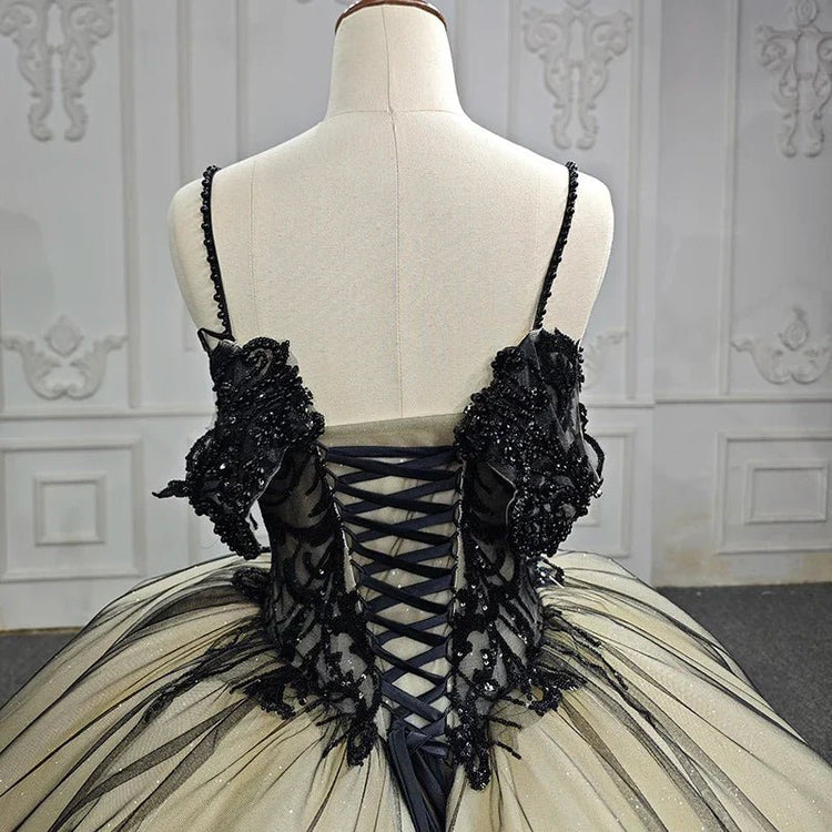 Robe de Quinceanera en forme de cœur pour femme, robe de bal, bretelles spaghetti, dentelle, appliques, robes Sweet 16 pour adolescentes