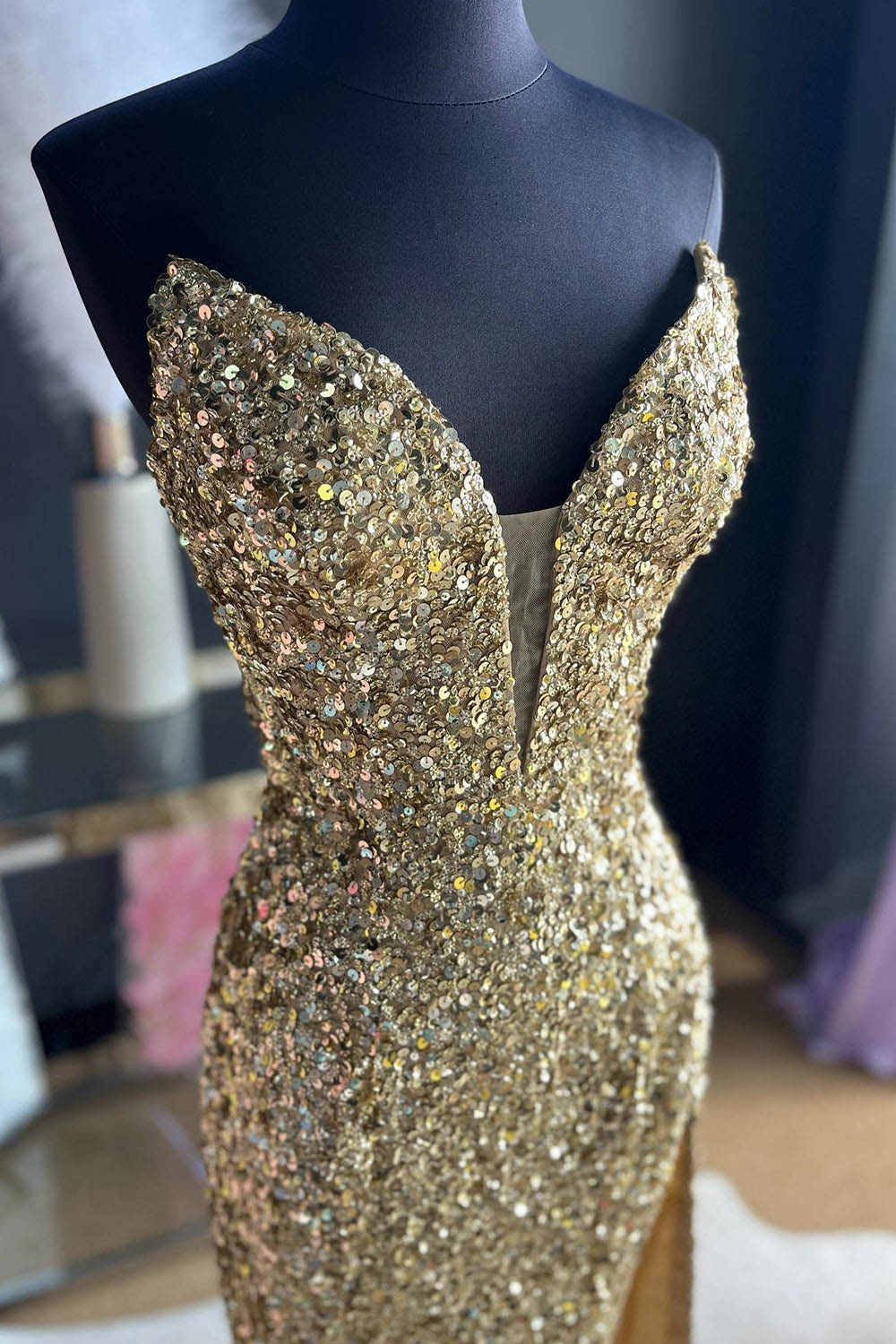 Fuchisa Sequin Prom Dress Sexy High Slit Mermaid Sparkly Formal Dress Ms2511182