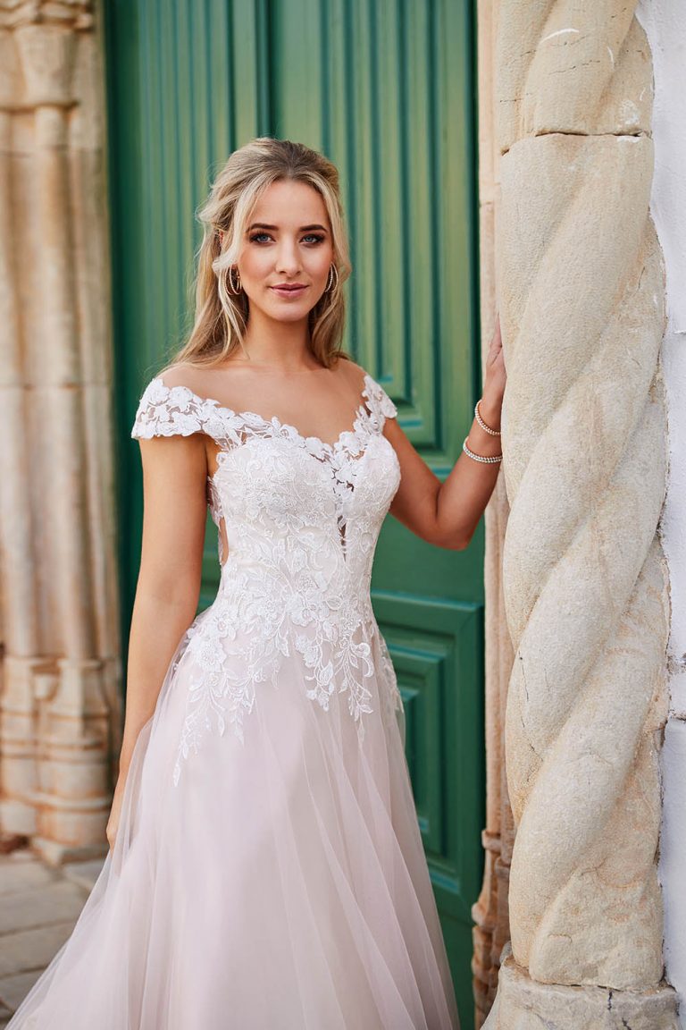 Lace Wedding Dresses Illusion Bridal Gown A Line Cap Sleeves Bride Dress Ms2603192