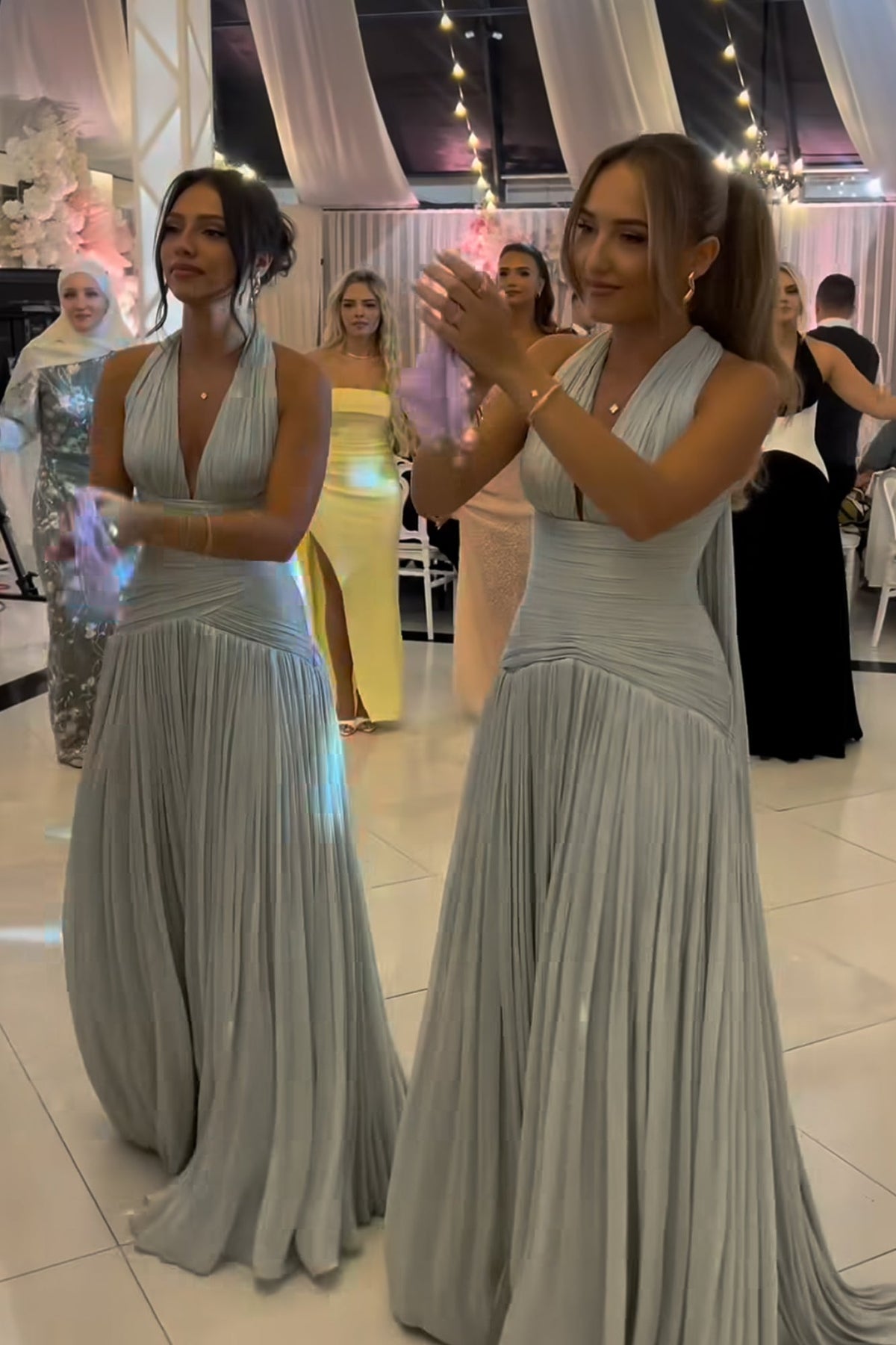 Halter Deep V Neck Pleated Prom Dress High Slit Sexy Formal Evening Gown Ms2604267