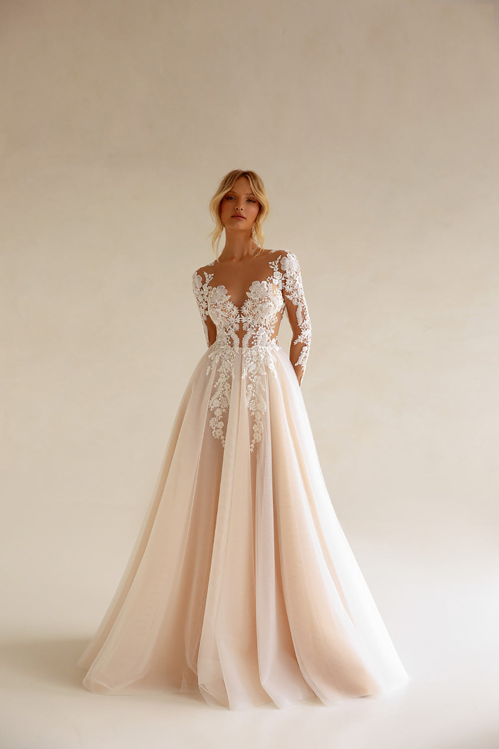 Bohemian Long Sleeve Illusion Lace Wedding Dress See Through Tulle Bridal Dress Ms2505224