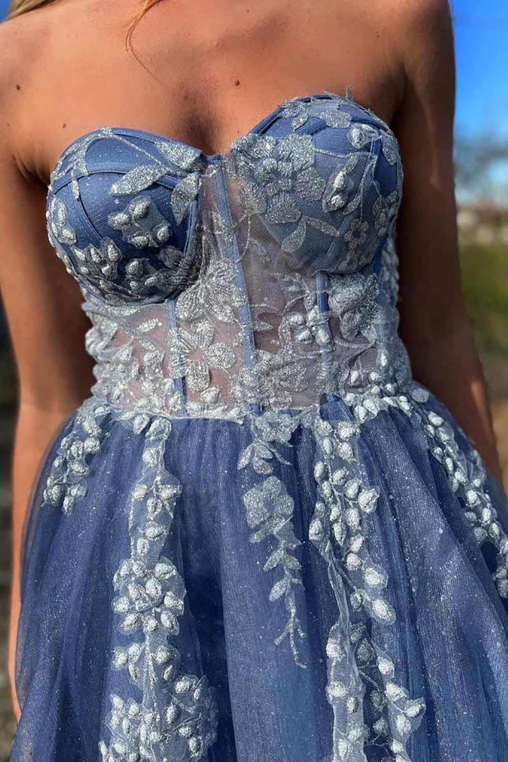 Sparkly Prom Dress Corset A Line Graduation Dress Lace Appliques High Slit Formal Evening Gowns Ms2609163