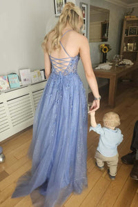 Robe de soirée longue en tulle à bretelles spaghetti et décolleté plongeant pour femme