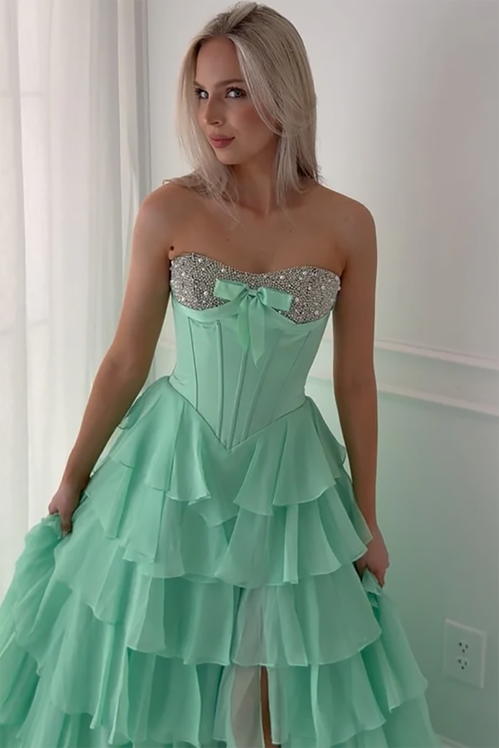 Strapless Prom Dress Corset A Line Sequin Bow Ruffles Tiered Luxury Evening Dress Ms2604023