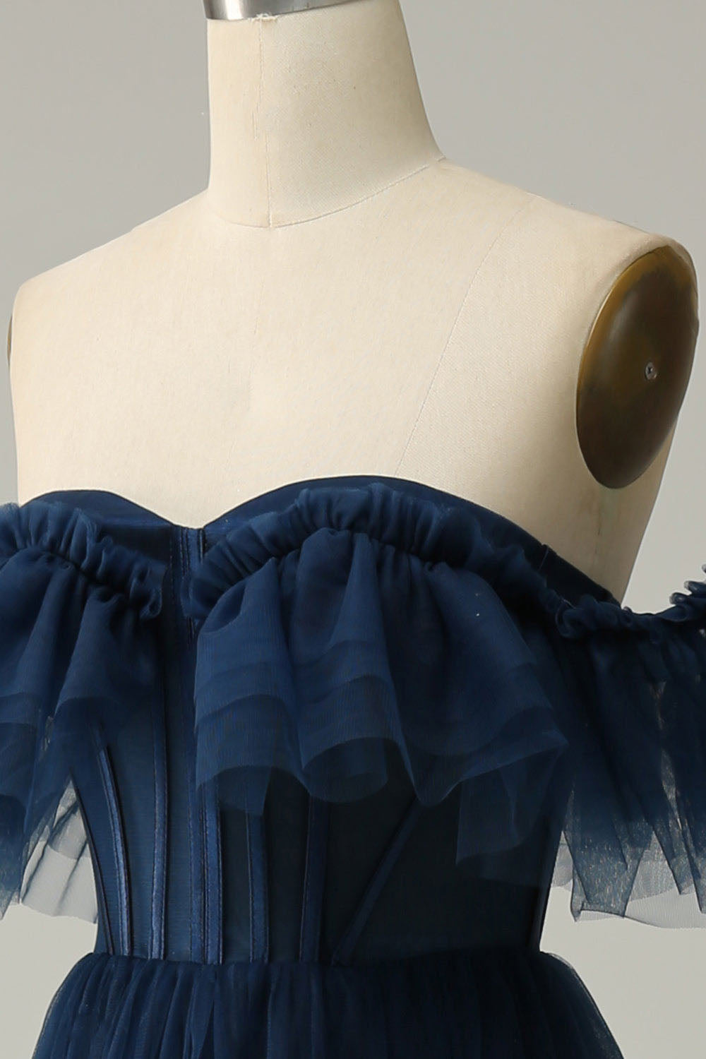 Elegante abito da sera a strati con applicazioni in pizzo, senza maniche, arricciato, abito formale Ms2504071