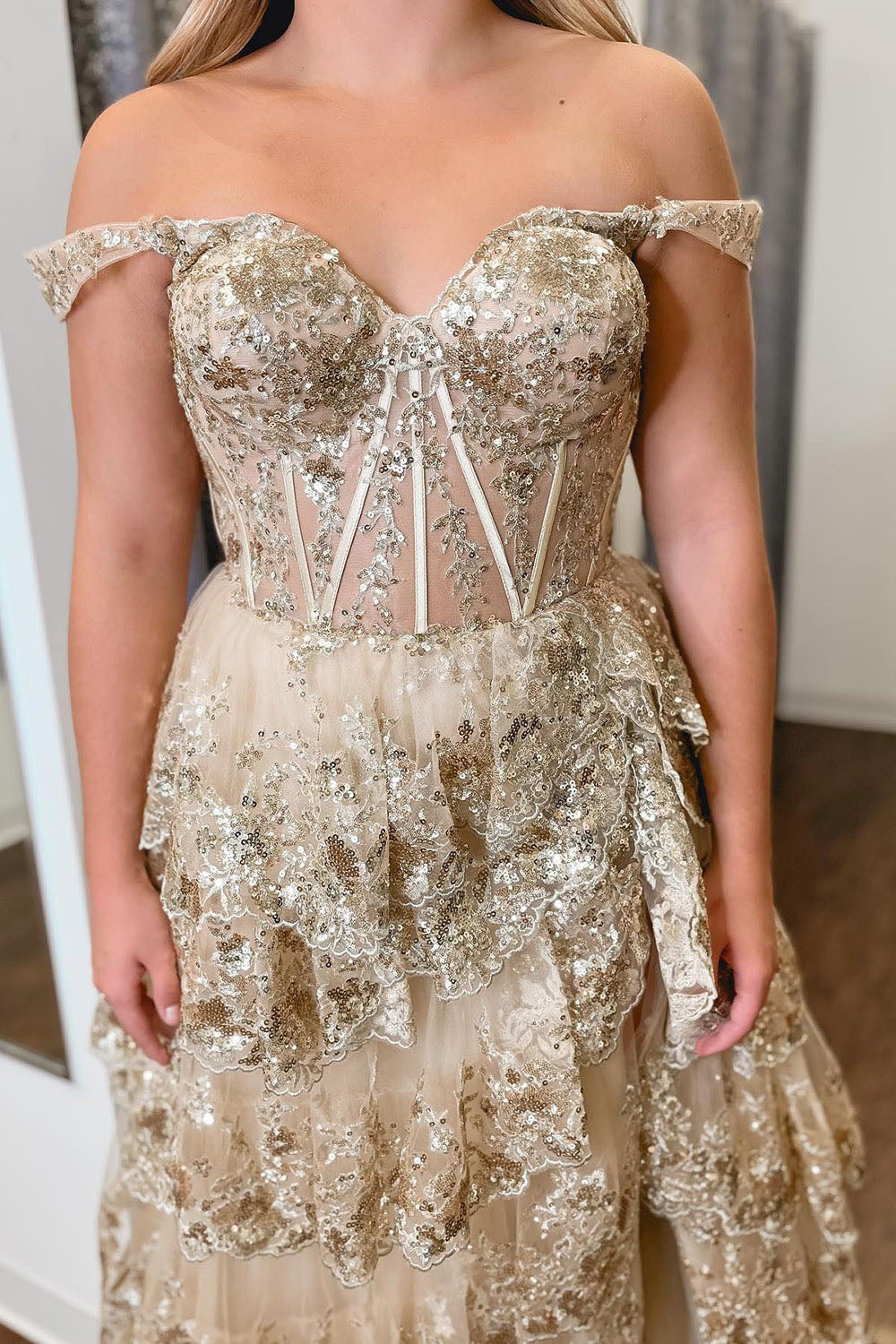 Layered Lace Appliques Prom Dress Off Shoulder Corset Evening Dress Ms2509071