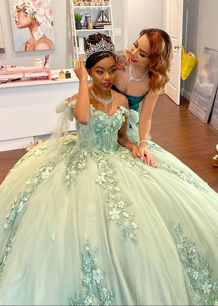 Sage Green Quinceanera Dress Floral Lace Appliques Ball Gown Off Shoulder Corset Tulle Party Gown Ms26055096