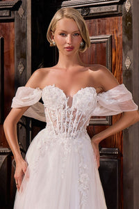 Abito da sposa con applicazioni in pizzo romantico, scollo a spalle scoperte, tulle, linea ad A, mod. Ms2503262