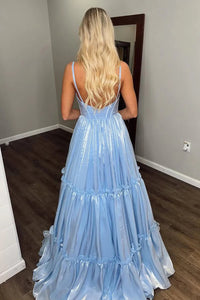Robe de soirée longue en tulle à bretelles spaghetti et décolleté plongeant pour femme