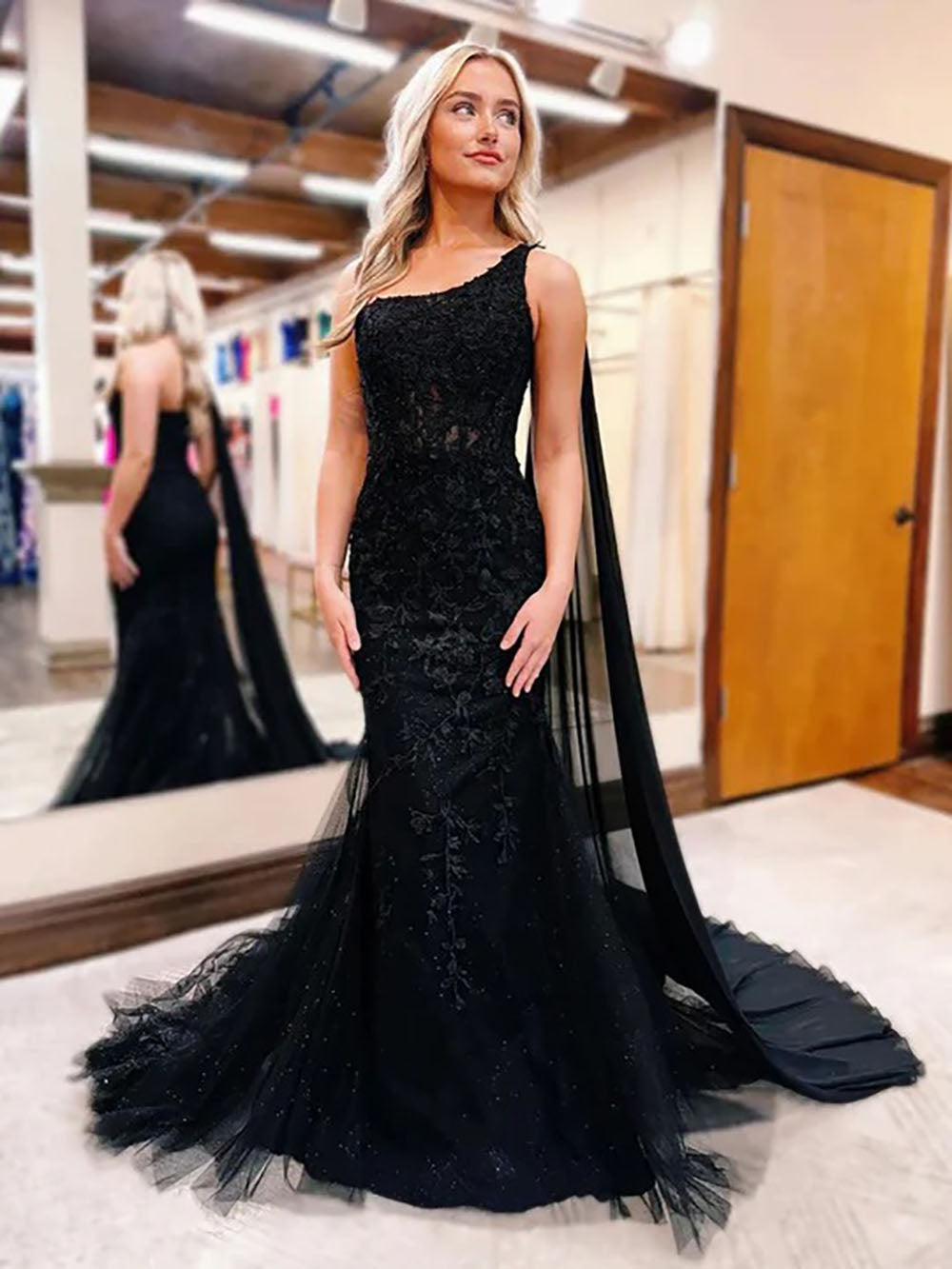 Black One Shoulder Lace Evening Gown 2025 Mermaid Prom Dress Ms2508272