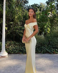 Off Shoulder Prom Dress Elastic Satin Mermaid Evening Gown Ruched Formal Dress Ms2609055