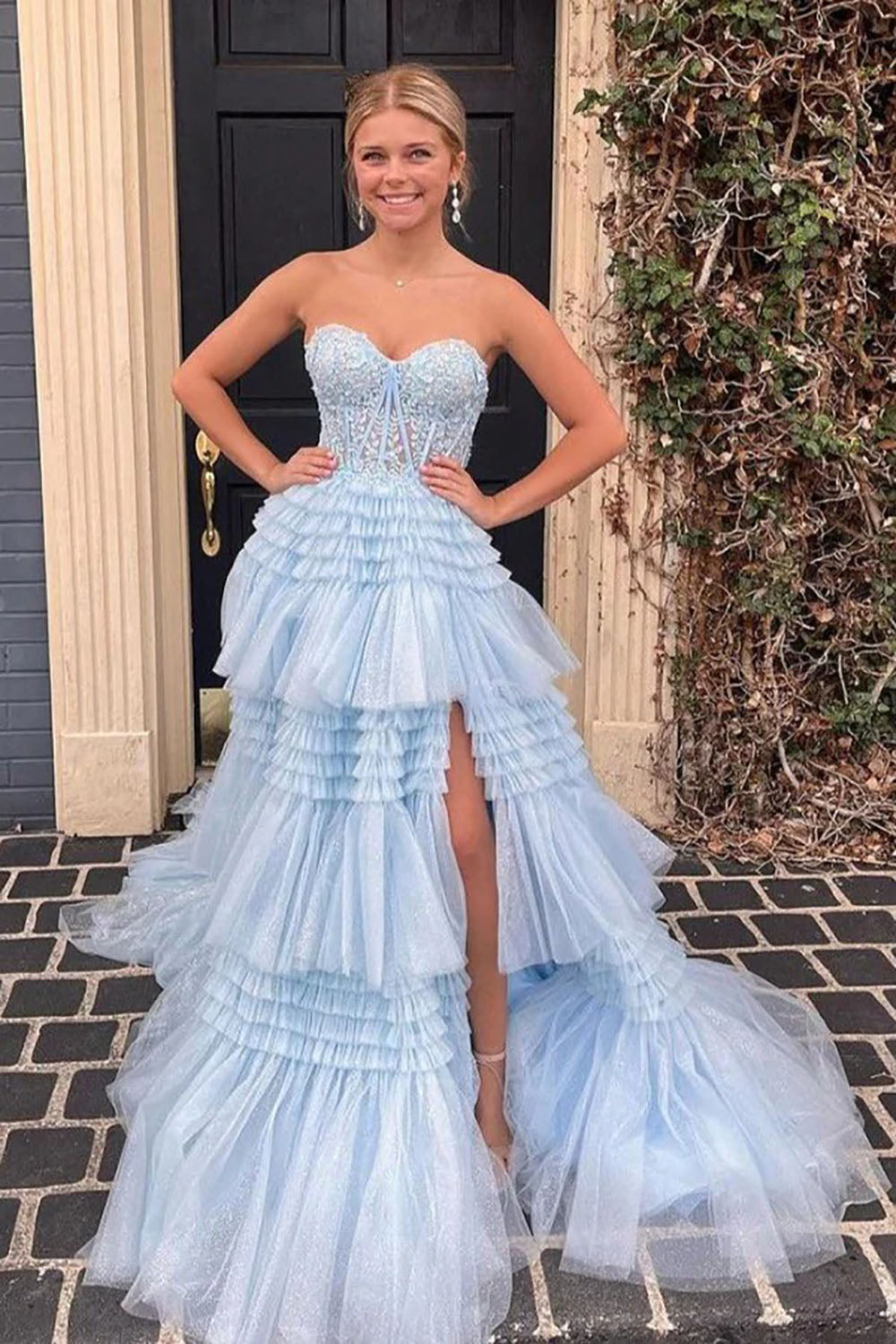 Tiered Tulle Prom Dress High Slit Sweetheart Lace Evening Gown Ms2508256