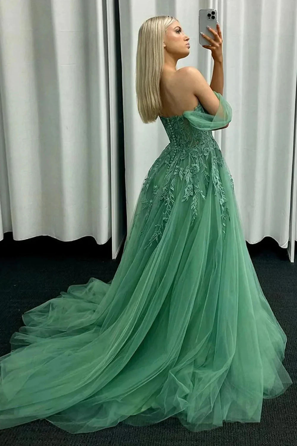 Off Shoulder Prom Dress Lace Appliques Girls Graduation Party Dress Ms2508255
