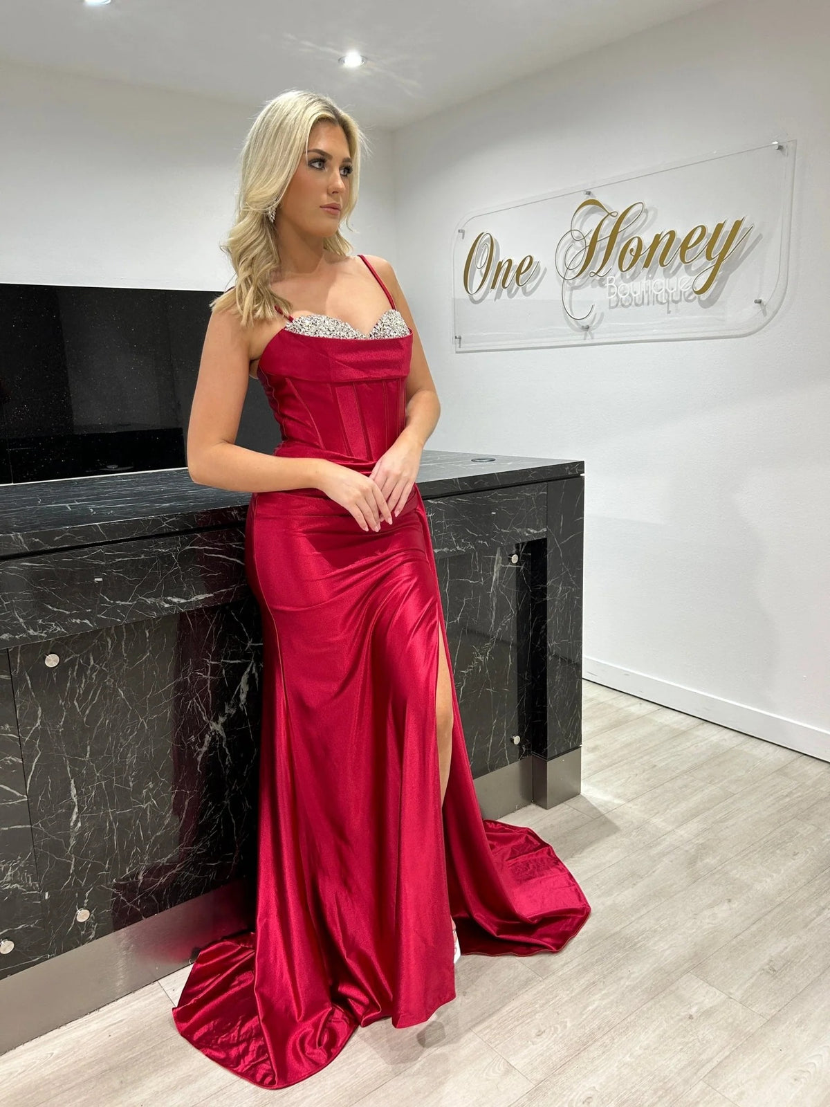 Satin Mermaid Prom Dress Crystal Sexy Slit Spaghetti Strap Formal Evening Dress Ms2601242